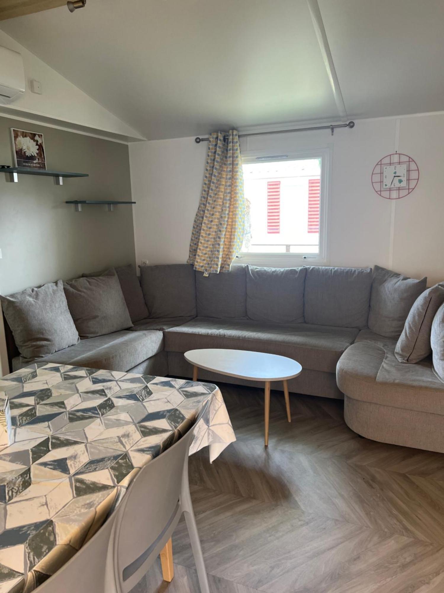 Mobilhome La Carabasse Vias Plage Ngoại thất bức ảnh