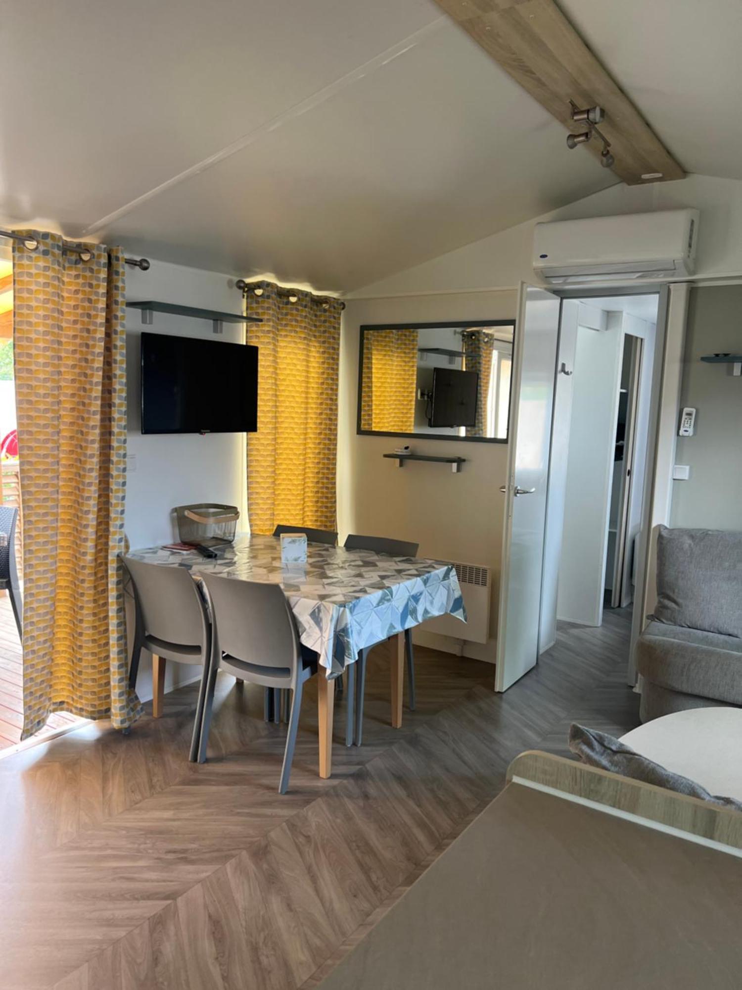 Mobilhome La Carabasse Vias Plage Ngoại thất bức ảnh